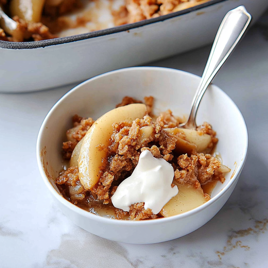 Recipe preparation for Vanilla Bean Pear Crumble Cups